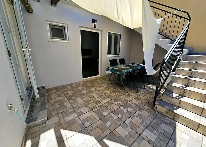 Renovated, Dalmatian Stone House! Jelsa (Hvar)