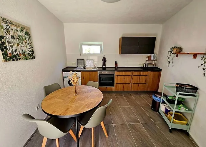 Apartman Renovated, Dalmatian Stone House! Jelsa (Hvar)